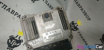 Блок управления двигателем VW Passat  B7  2011-